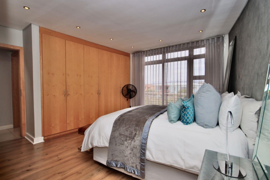 3 Bedroom Property for Sale in Sunset Beach Western Cape